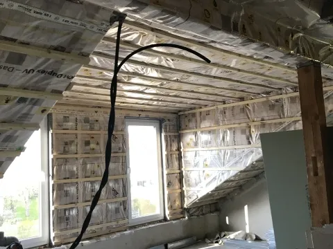 Ausbau mit Gipskarton – Folienverklebung Und Holzunterkonstruktion 2