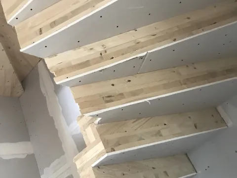 Treppenverkleidung – Holztreppenverkleidung Mit Rigipspaltten 1